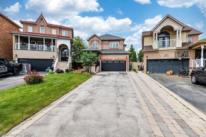 7389-banffshire-court-mississauga-ontario-40847398