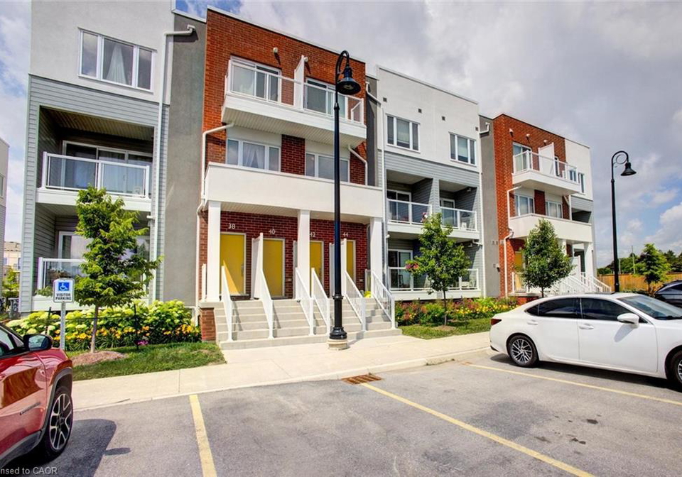 48-progress-crescent-kitchener-ontario-40847407