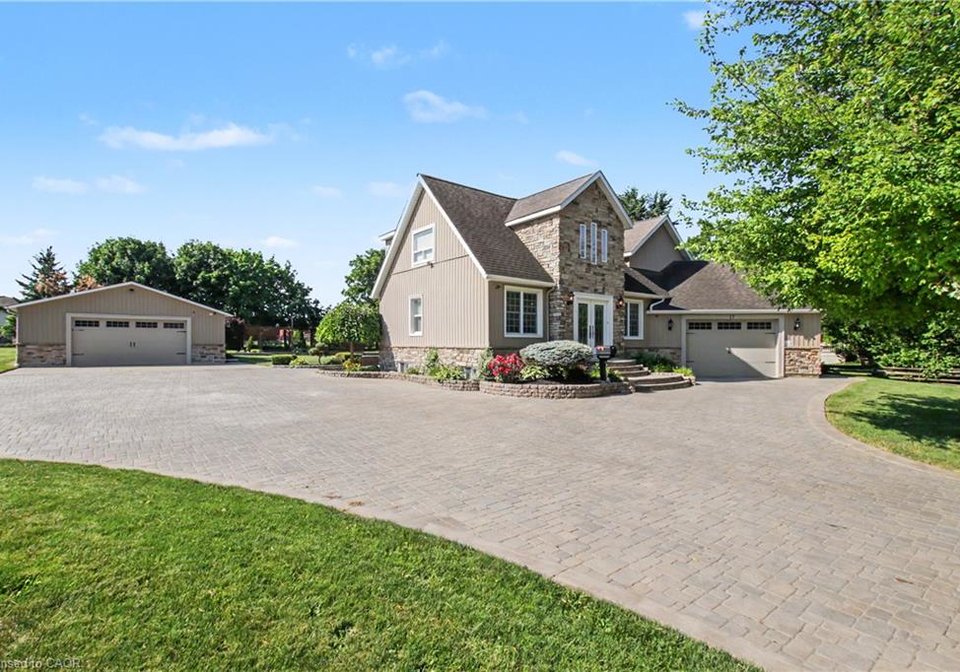 17-athlone-road-cambridge-ontario-40847410