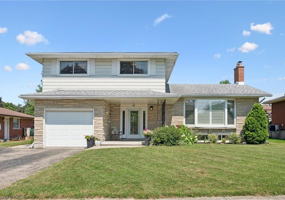 18-strathcona-crescent-kitchener-ontario-40847427