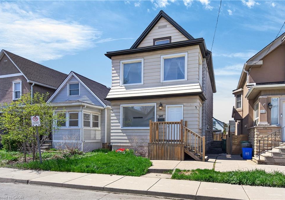 207-rosslyn-avenue-n-hamilton-ontario-40847443