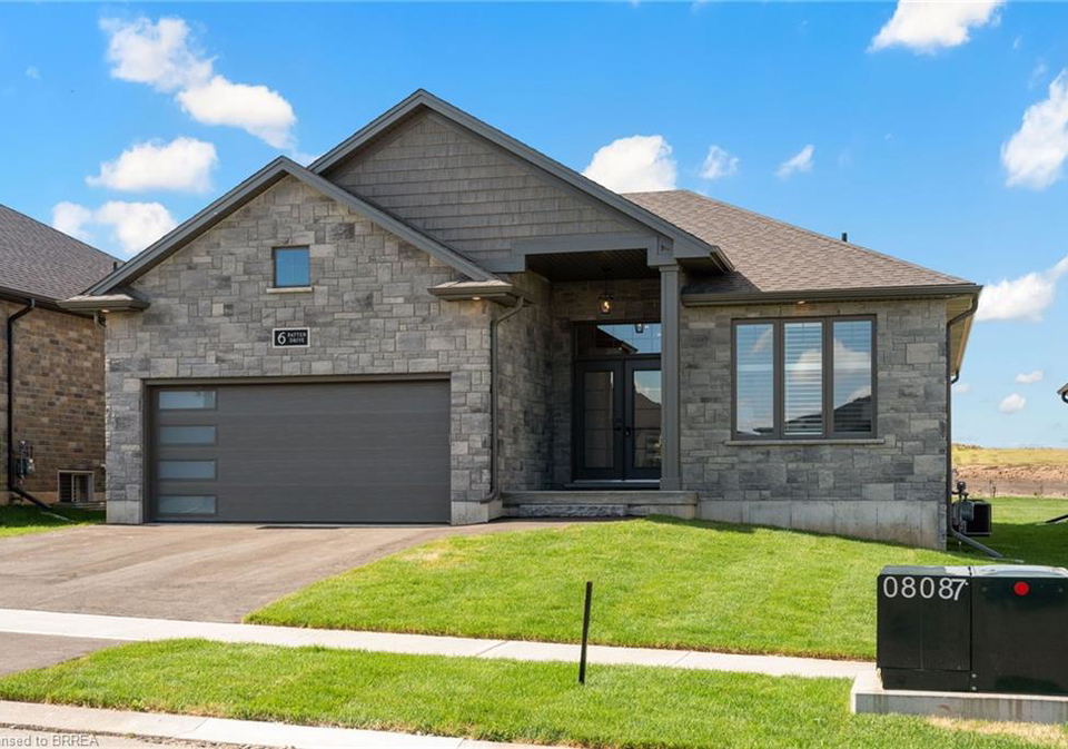 6-patten-drive-st-george-ontario-40847460