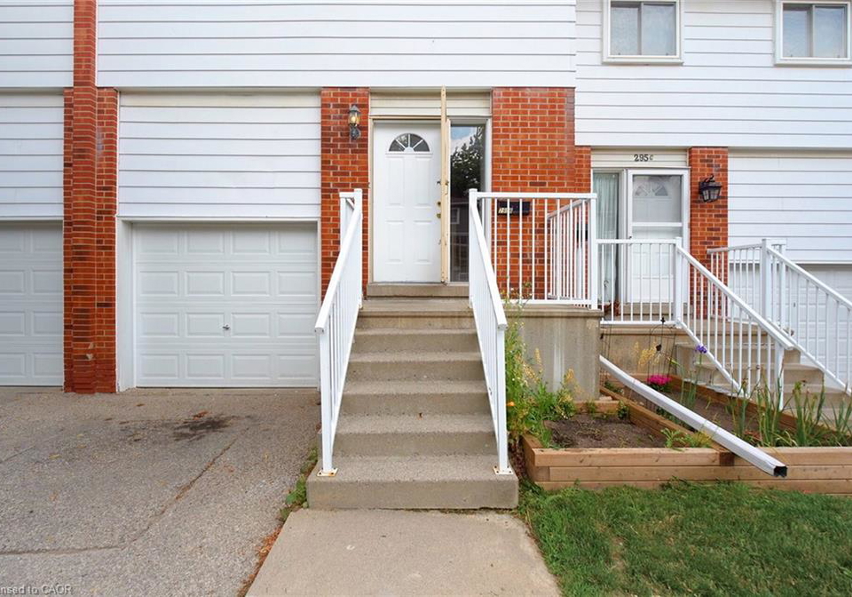 295-bluevale-street-n-waterloo-ontario-40847479