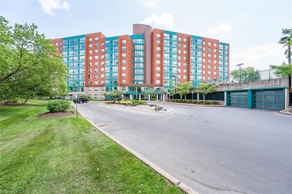 55-blue-springs-drive-waterloo-ontario-40847508