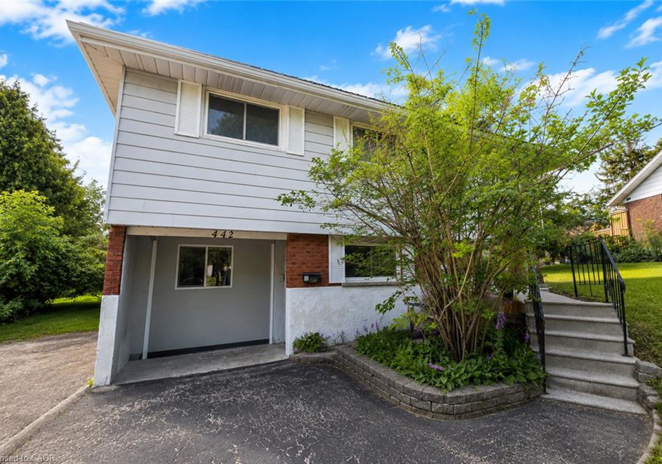 442-blythwood-place-waterloo-ontario-40847520