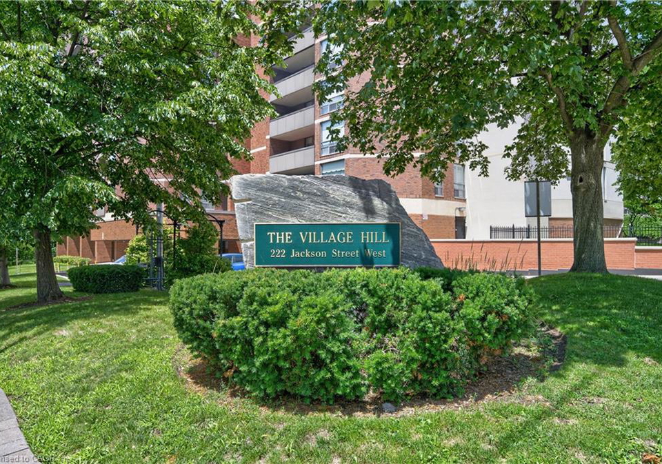 222-jackson-street-w-hamilton-ontario-40847521