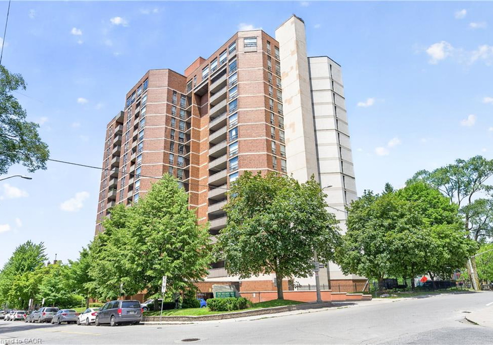 222-jackson-street-w-hamilton-ontario-40847521
