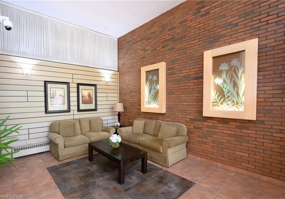 222-jackson-street-w-hamilton-ontario-40847521