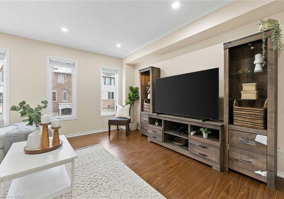 50-mcgonigal-lane-ajax-ontario-40847563