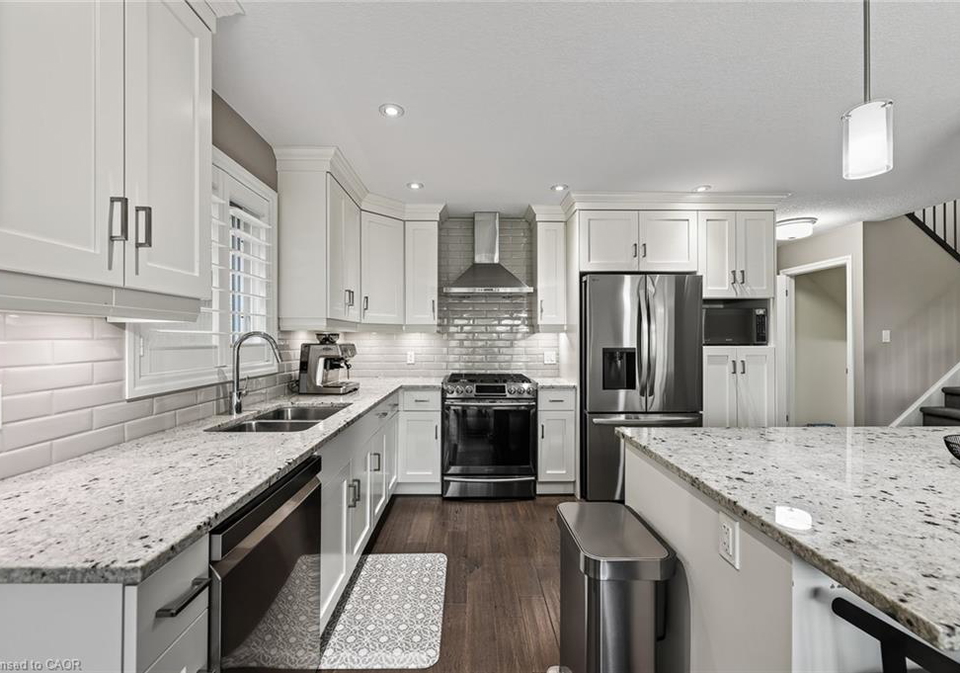1048-alberni-road-woodstock-ontario-40847566