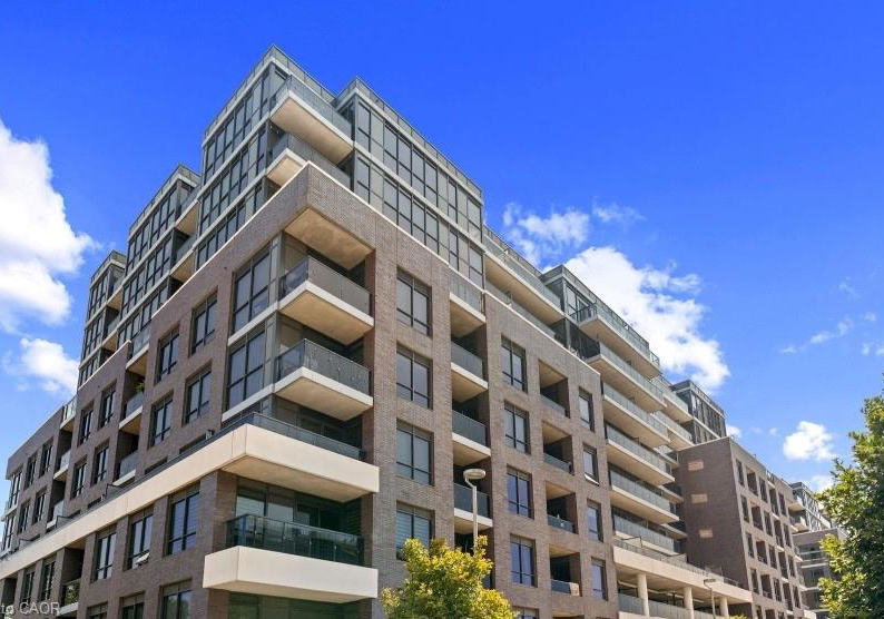 26-gibbs-street-etobicoke-ontario-40847575
