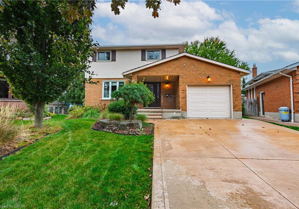 48-windermere-court-kitchener-ontario-40847591