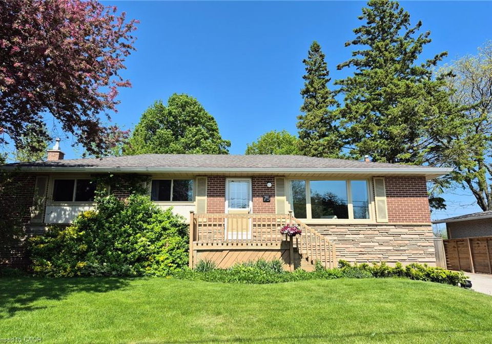 75-flamboro-street-waterdown-ontario-40847601