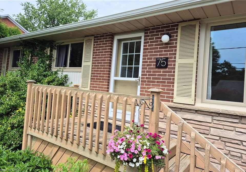 75-flamboro-street-waterdown-ontario-40847601