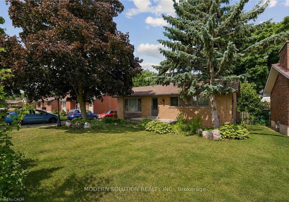61-godfrey-drive-london-ontario-40847620
