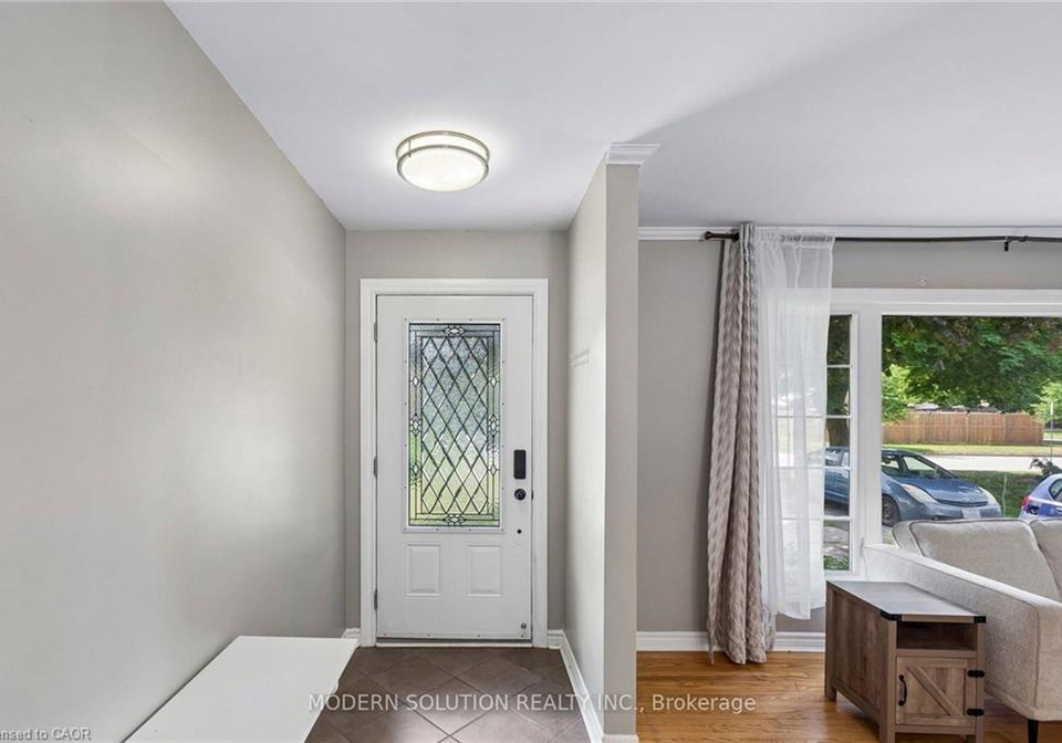 61-godfrey-drive-london-ontario-40847620
