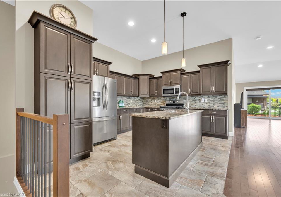 1160-alliance-street-essex-ontario-40847634