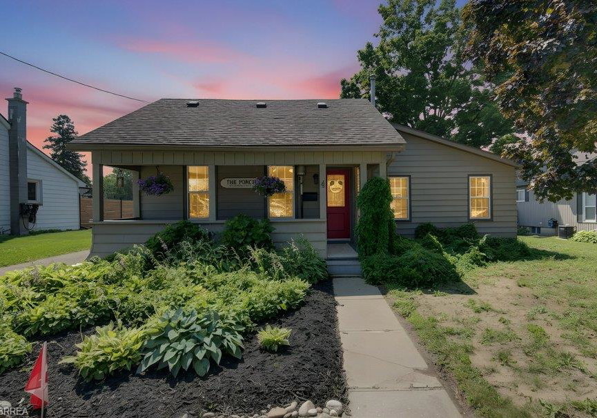 4-wellington-street-paris-ontario-40847639