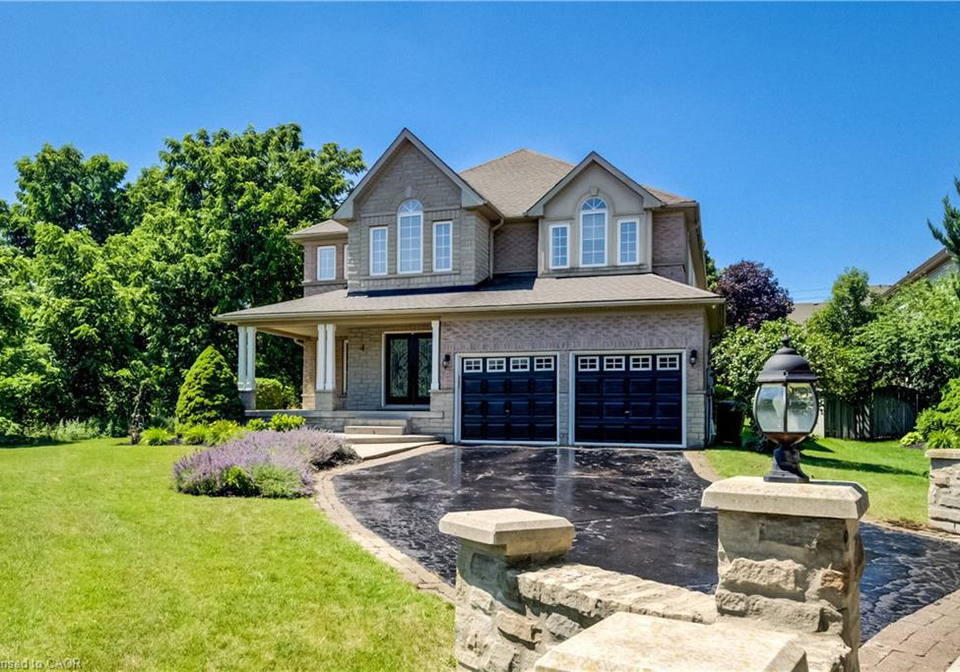 23-buerkle-court-kitchener-ontario-40847653