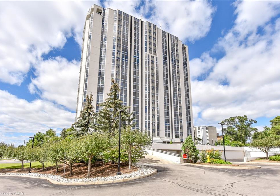 190-hespeler-road-cambridge-ontario-40847676
