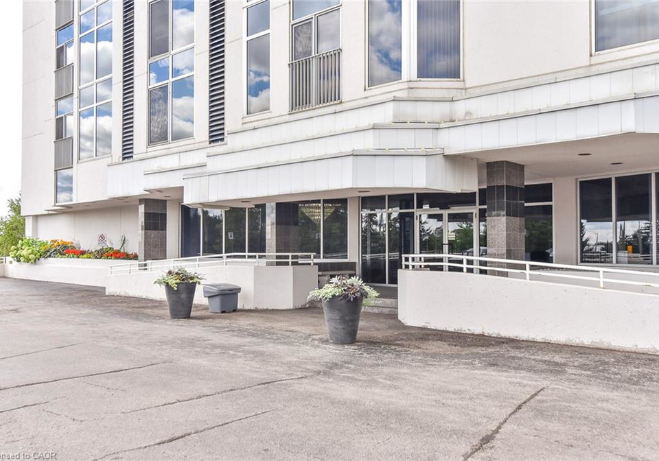 190-hespeler-road-cambridge-ontario-40847676
