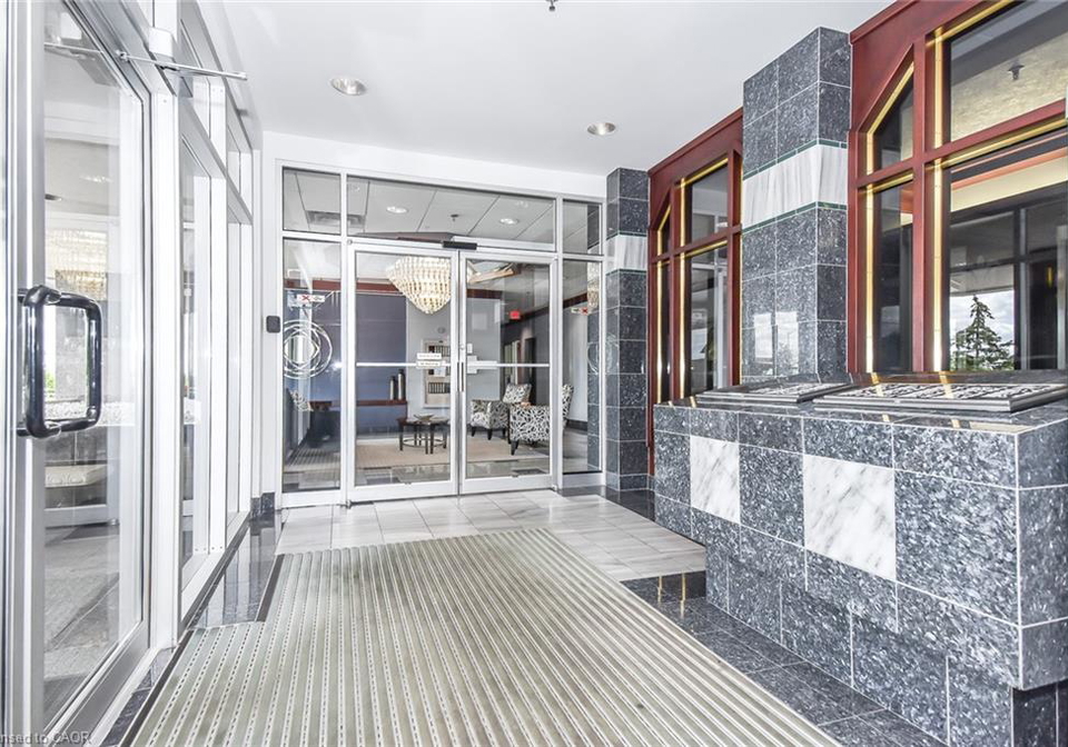 190-hespeler-road-cambridge-ontario-40847676