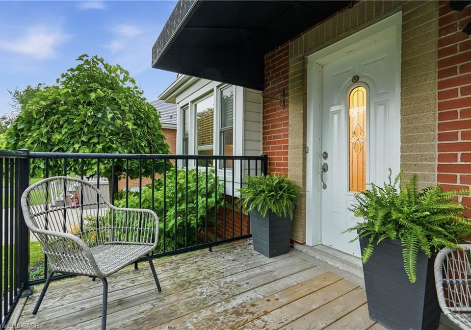 13-east-41st-street-hamilton-ontario-40847680