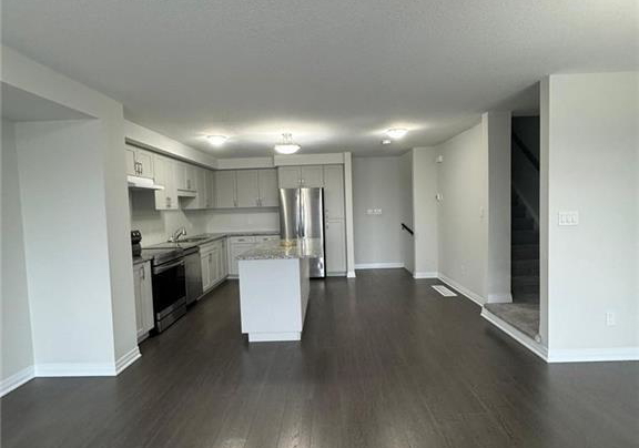 35-valencia-avenue-kitchener-ontario-40847702