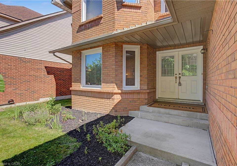 194-glenvalley-drive-cambridge-ontario-40847744