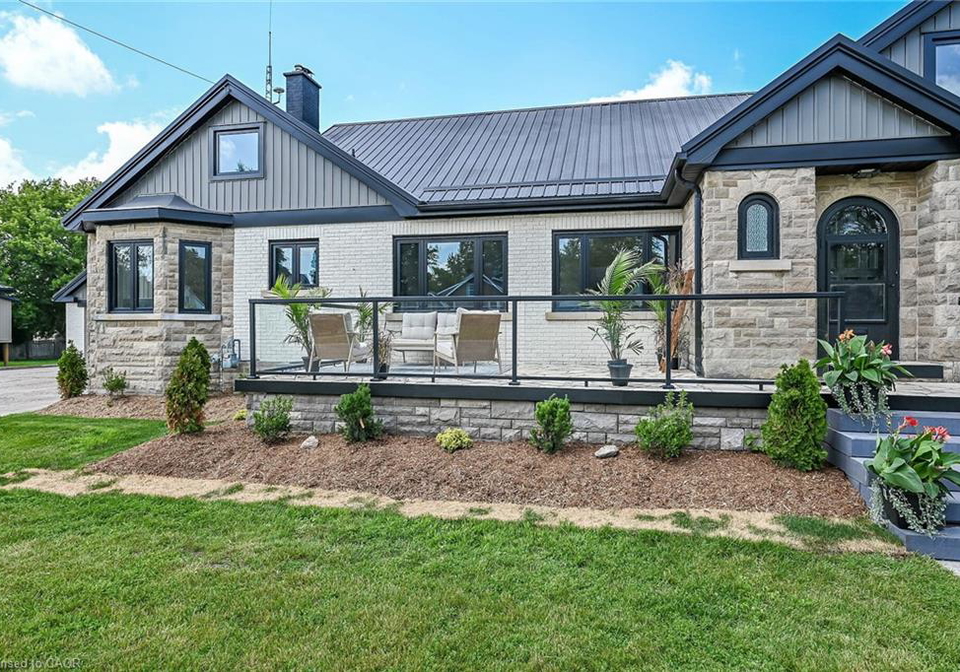 27-church-street-e-delhi-ontario-40847787