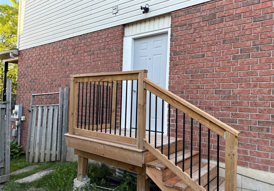 100-masterson-crescent-cambridge-ontario-40847875