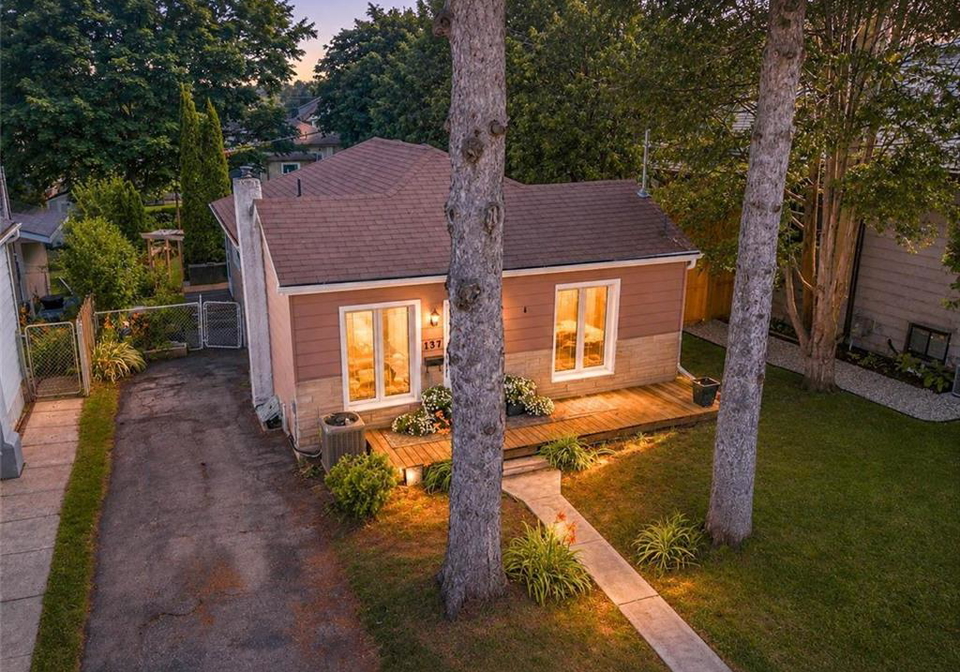 137-francis-street-cambridge-ontario-40847878