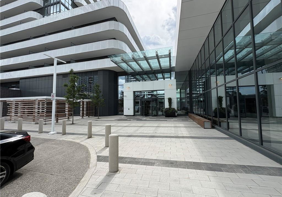 195-commerce-street-vaughan-ontario-40847880