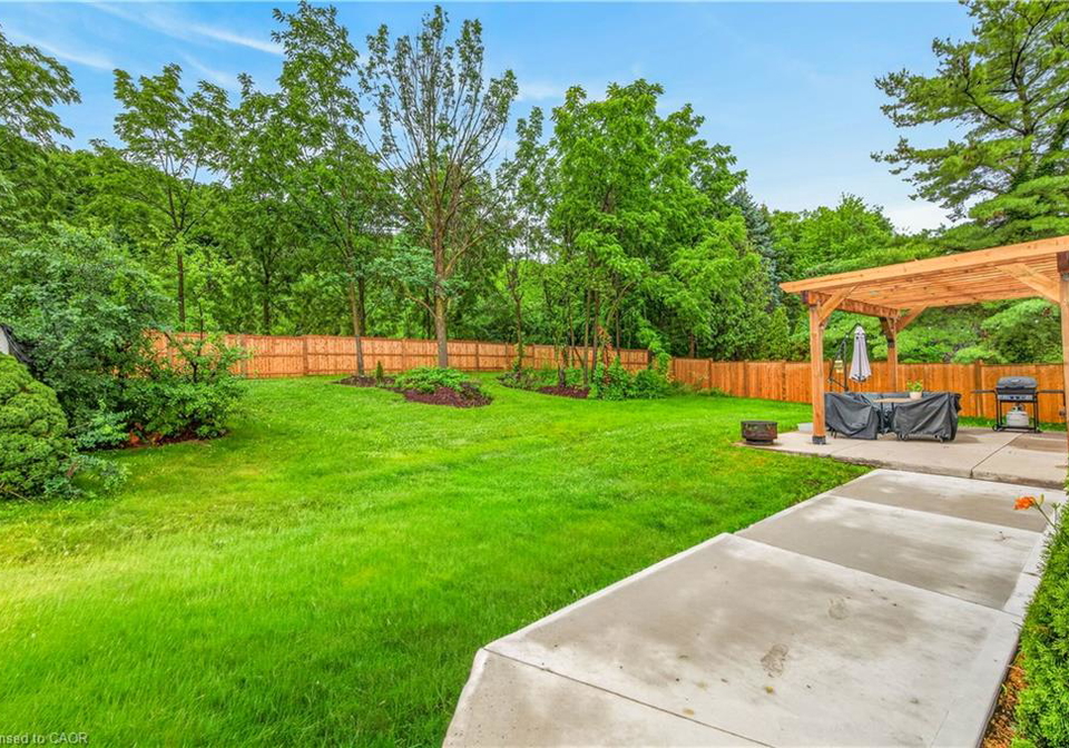 31-marion-place-stoney-creek-ontario-40847886