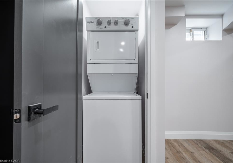 14-burris-street-hamilton-ontario-40847931