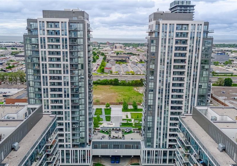 17-zorra-street-toronto-ontario-40847943