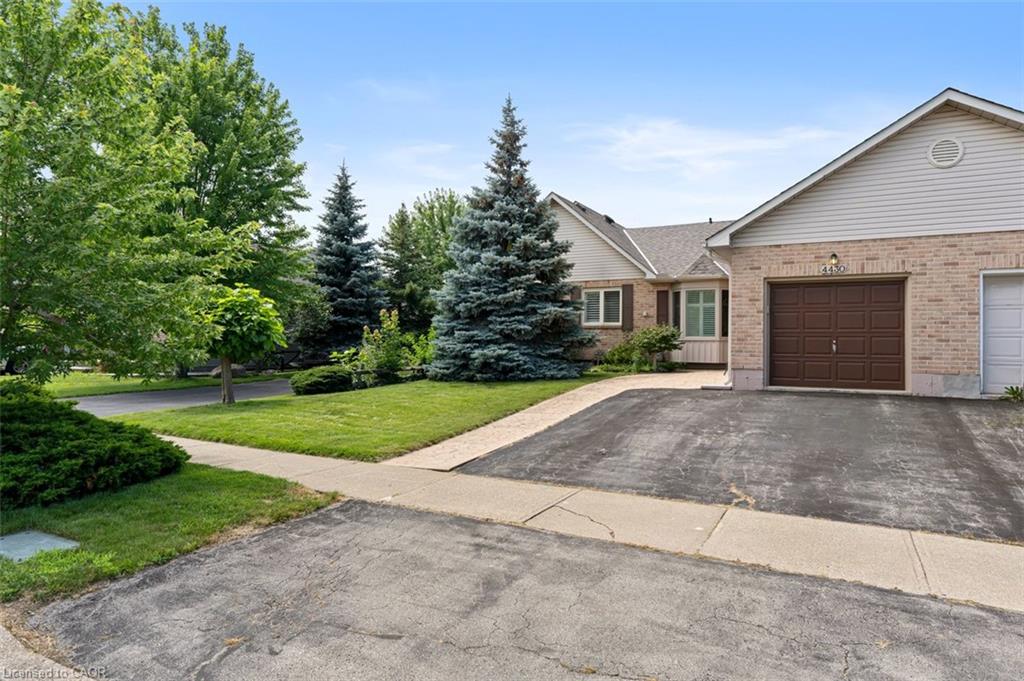 4430-michael-avenue-beamsville-ontario-40847952