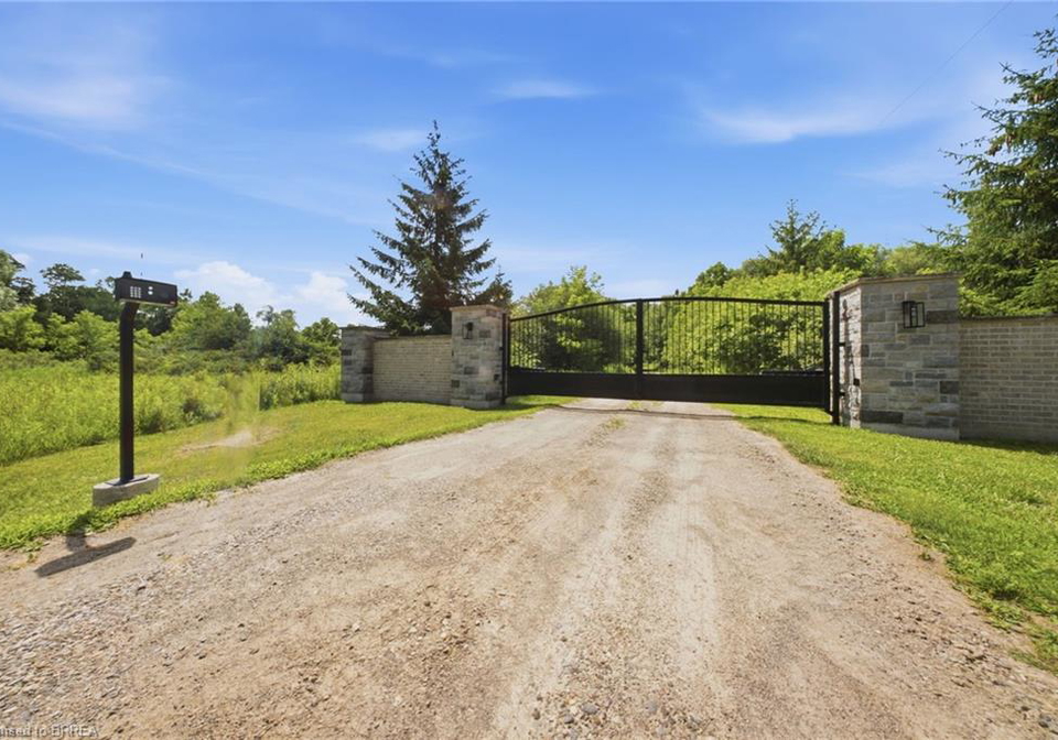 392-german-school-road-paris-ontario-40848021
