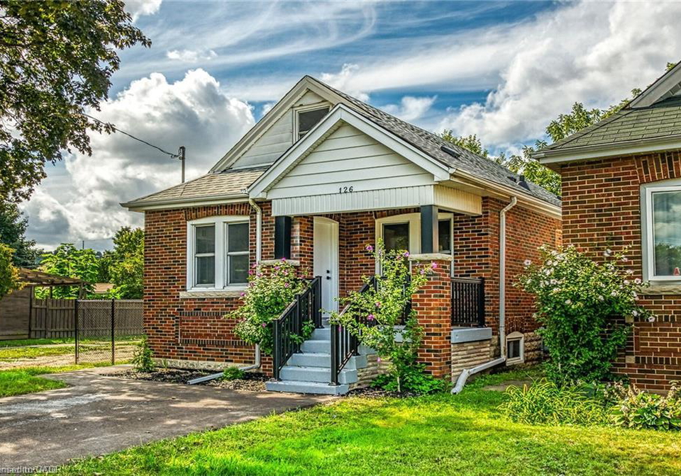 126-auburn-avenue-hamilton-ontario-40848110