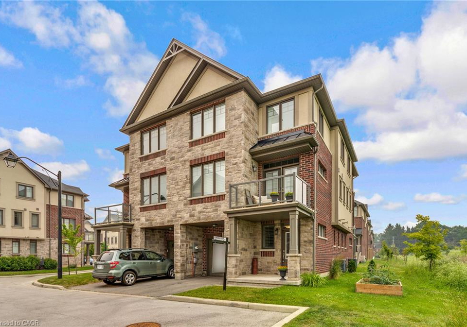7-bacon-lane-ancaster-ontario-40848184