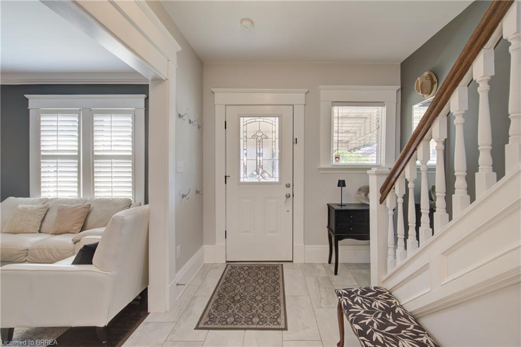 106-sydenham-street-brantford-ontario-40848221