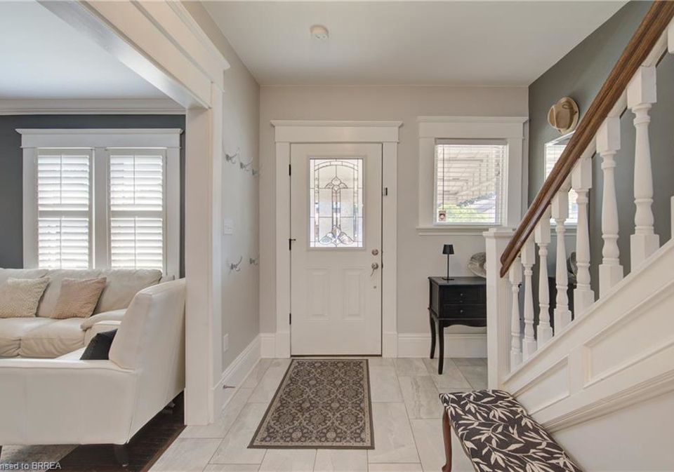 106-sydenham-street-brantford-ontario-40848221