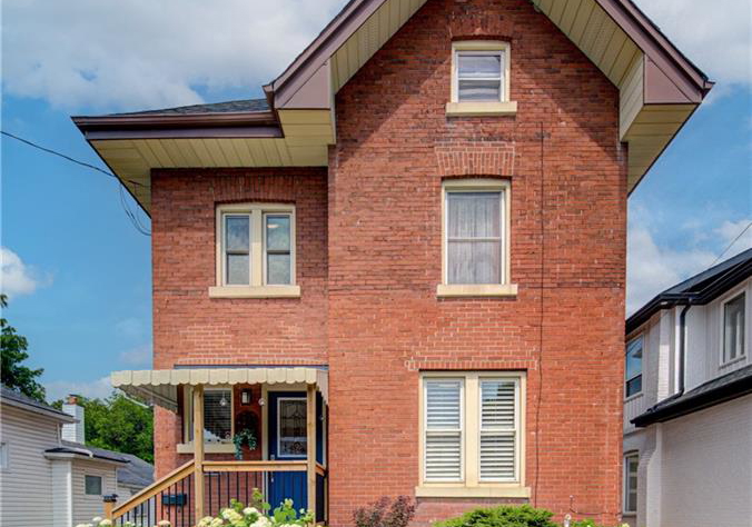 106-sydenham-street-brantford-ontario-40848221