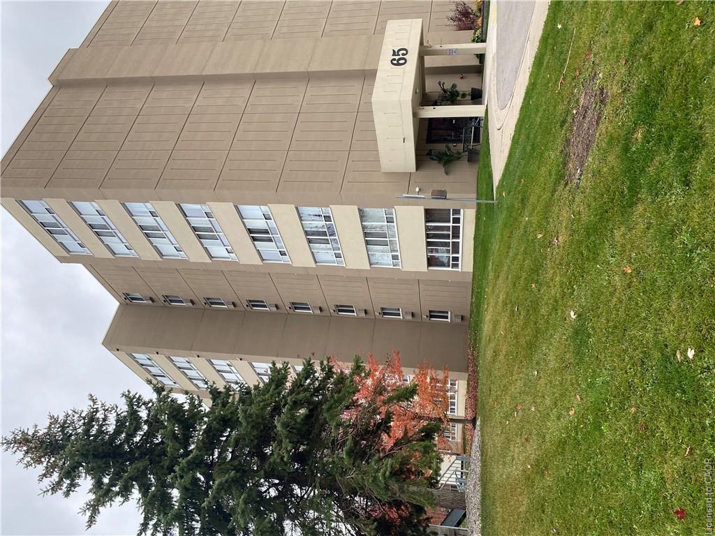65-highland-crescent-kitchener-ontario-40848252