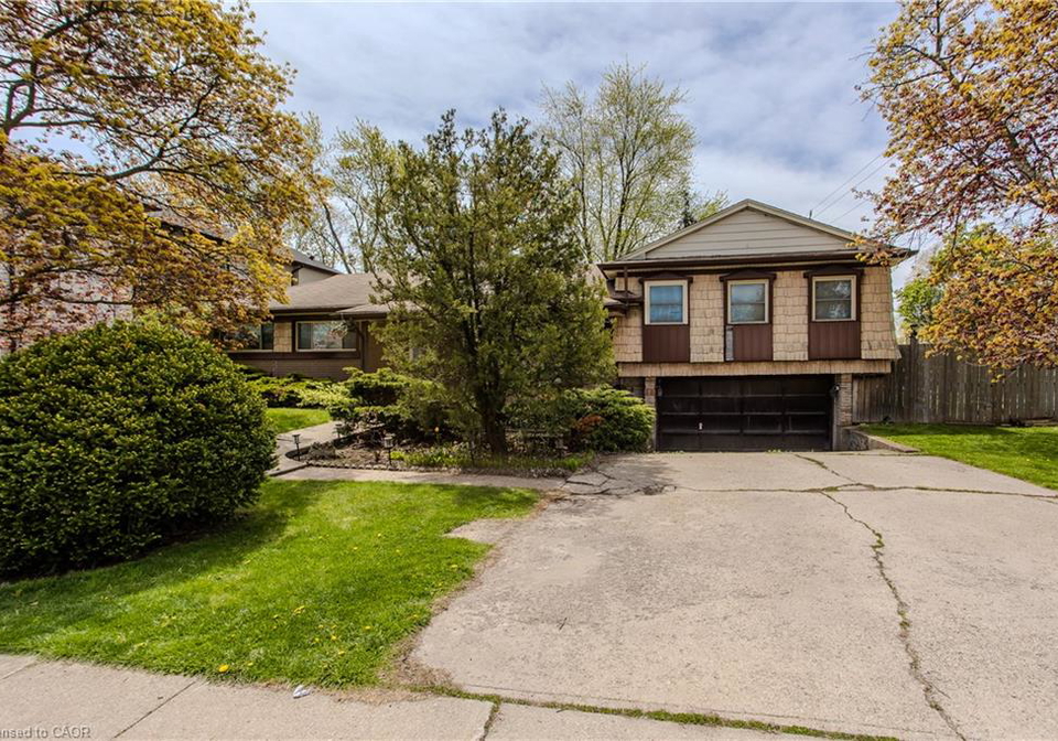 482-sherin-drive-oakville-ontario-40848260