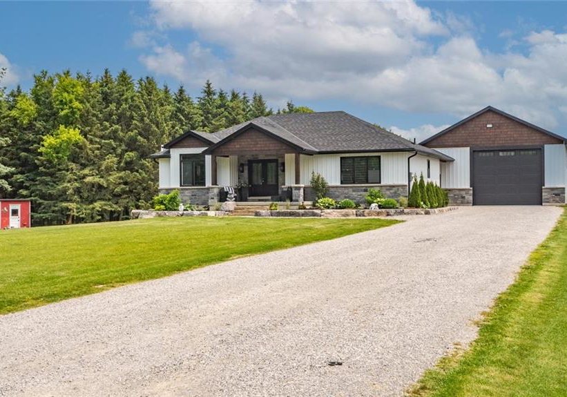 6-kings-lane-scotland-ontario-40848271