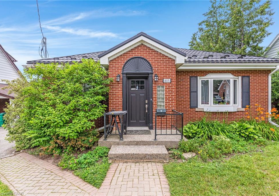 805-rockway-drive-kitchener-ontario-40848360