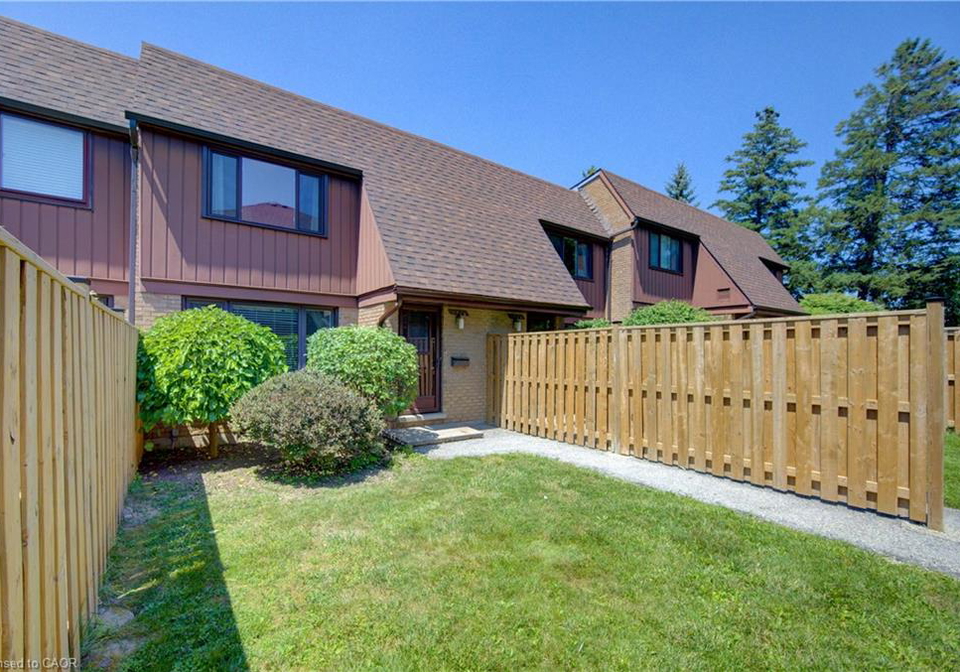 150-kingswood-drive-kitchener-ontario-40848370