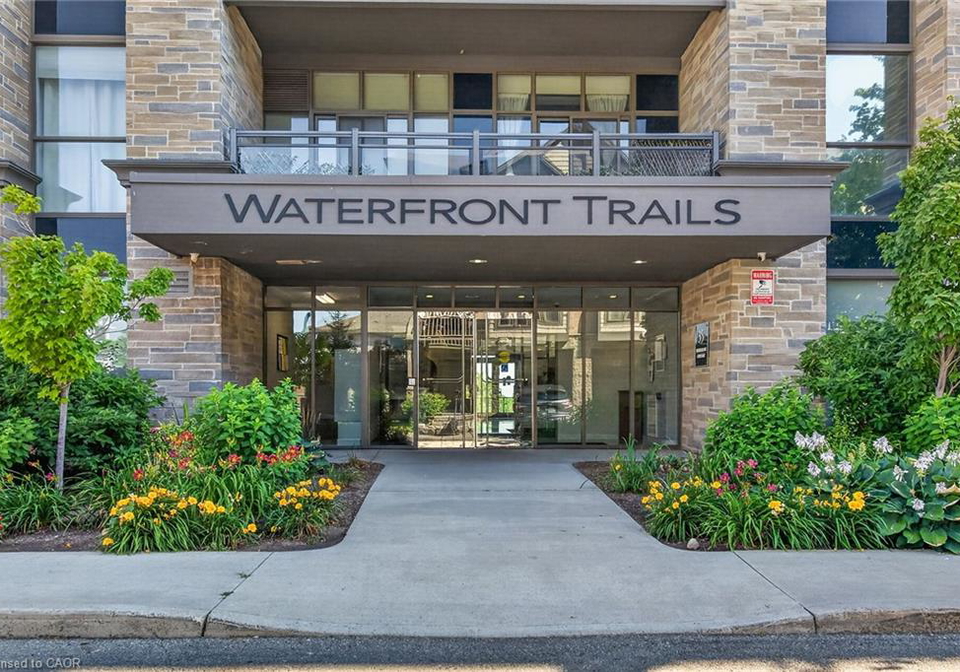 35-southshore-crescent-hamilton-ontario-40848373