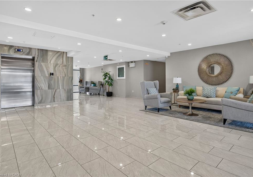 35-southshore-crescent-hamilton-ontario-40848373
